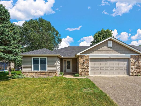 1825 Windmill Drive, Baldwin, WI 54002