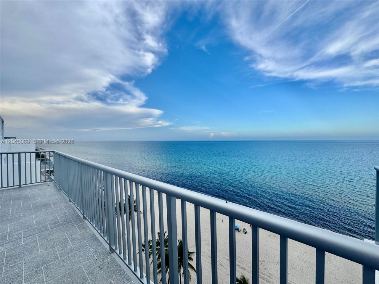 400 N Surf Rd, Unit RGB, Hollywood, FL 33019 Photo