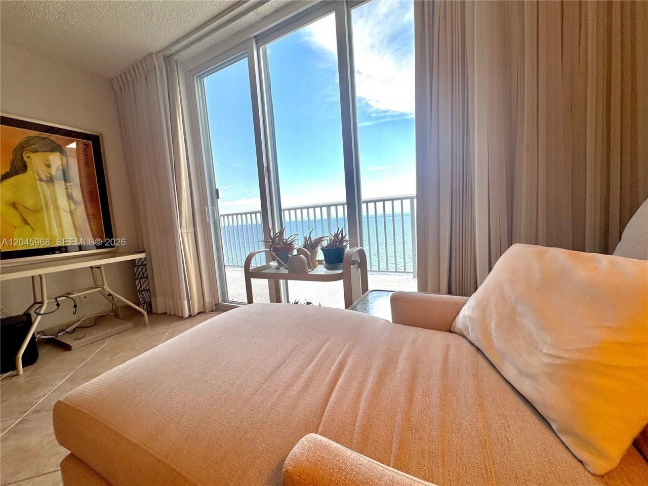 400 N Surf Rd, Unit RGB, Hollywood, FL 33019 Photo