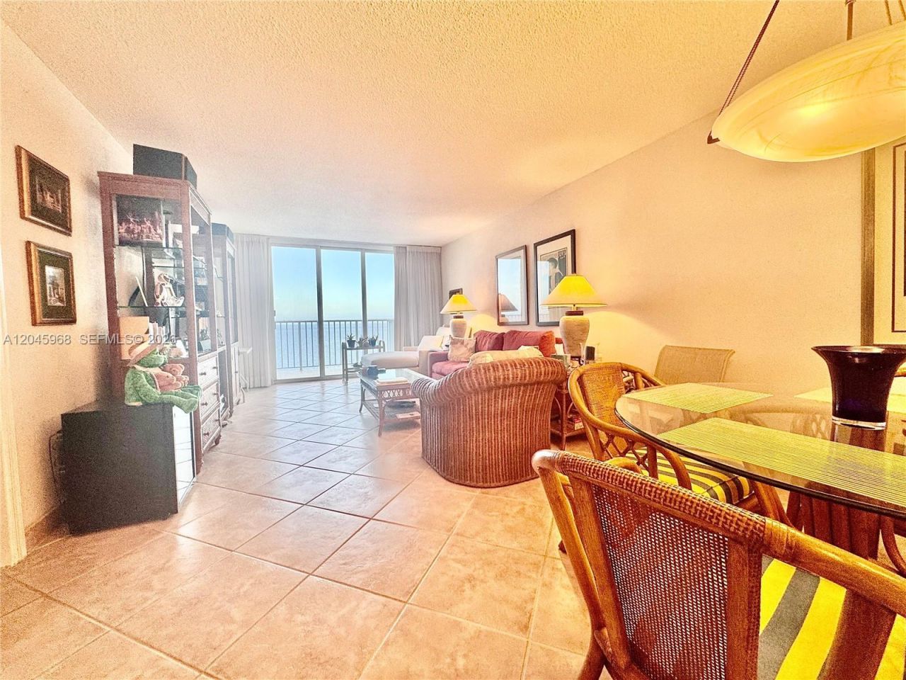 400 N Surf Rd, Unit RGB, Hollywood, FL 33019 Photo