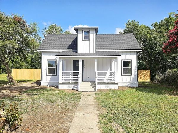 403 N Archer Street, Groesbeck, TX 76642