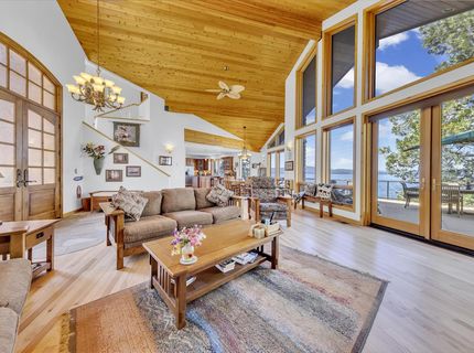 6985 Highway 147, Lake Almanor, CA 96137 Photo