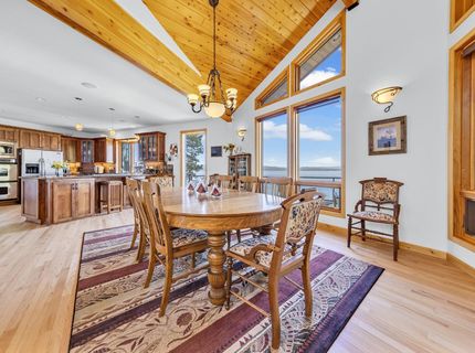 6985 Highway 147, Lake Almanor, CA 96137 Photo