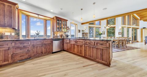 6985 Highway 147, Lake Almanor, CA 96137 Photo