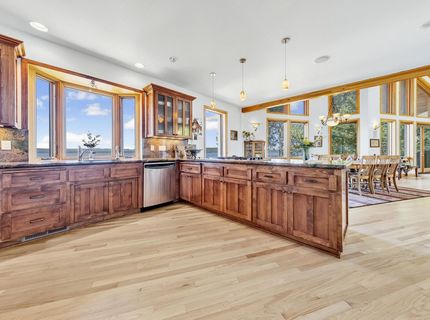 6985 Highway 147, Lake Almanor, CA 96137 Photo