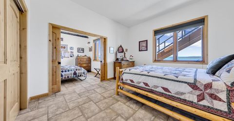6985 Highway 147, Lake Almanor, CA 96137 Photo