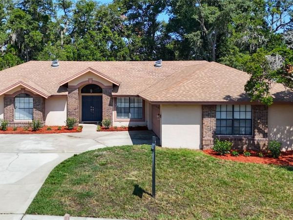 2102 LAINDALE PLACE, VALRICO, FL 33596