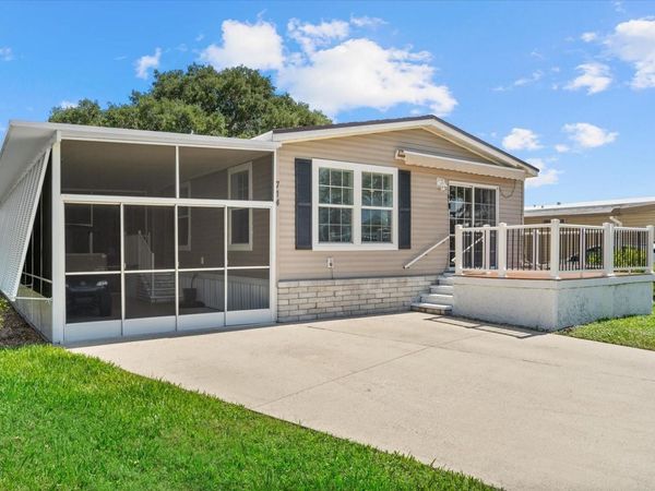 714 FAIRMOUNT DRIVE , NORTH PORT, FL 34287