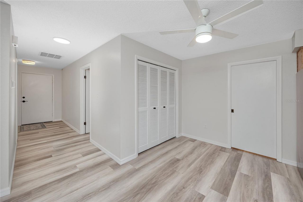 8046 Bayhaven Drive , Seminole, FL 33776 Photo