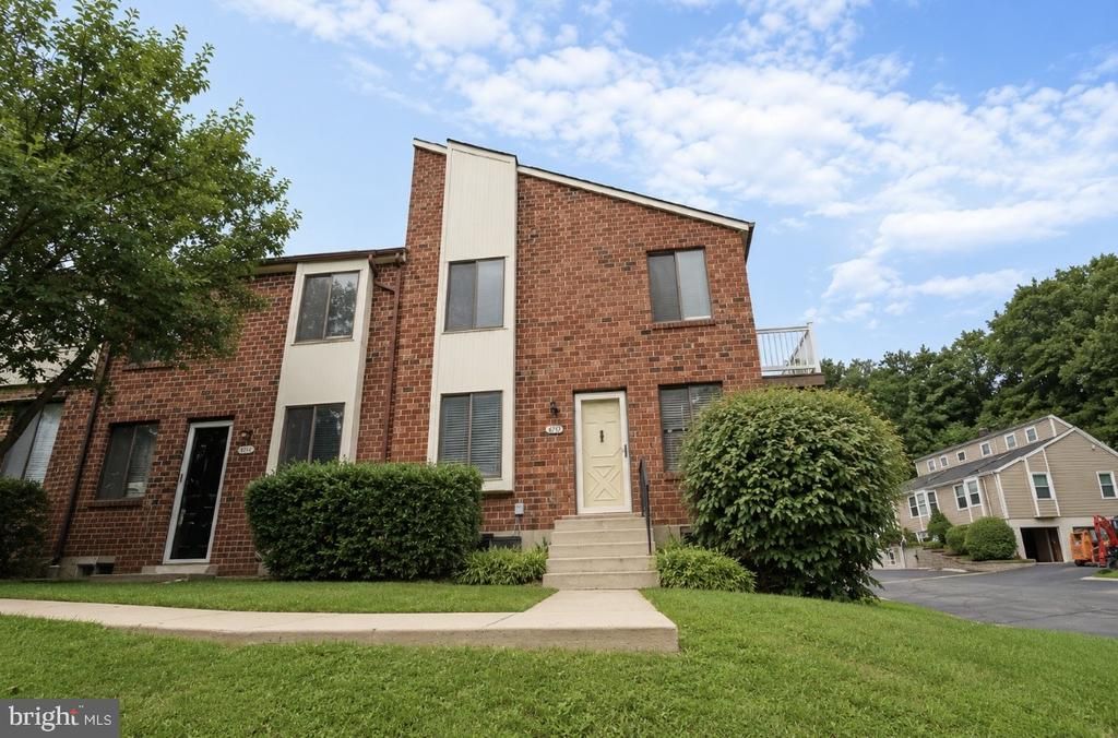 6618 HILLTOP DRIVE , BROOKHAVEN, PA 19015