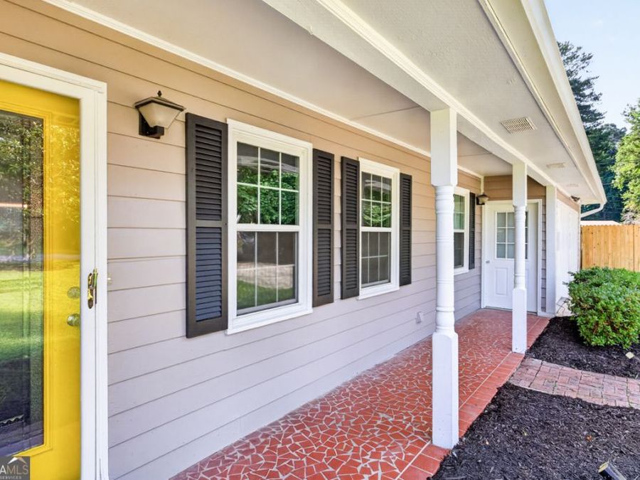 Property Image 4