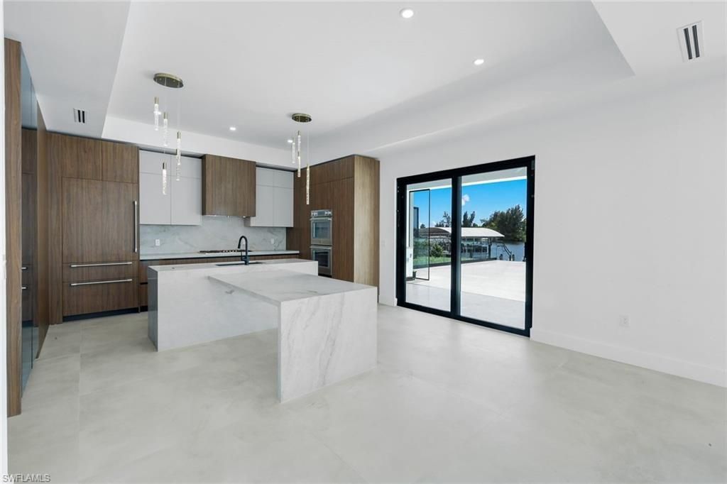 432 Burnt Store Rd S, Cape Coral, FL 33991 Photo