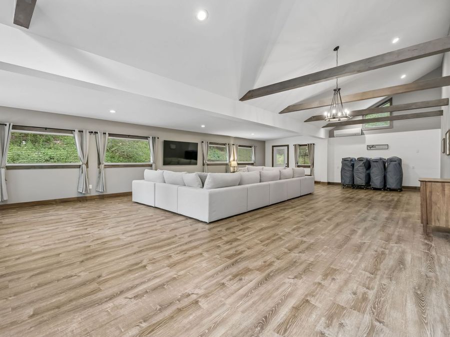Property Image 80