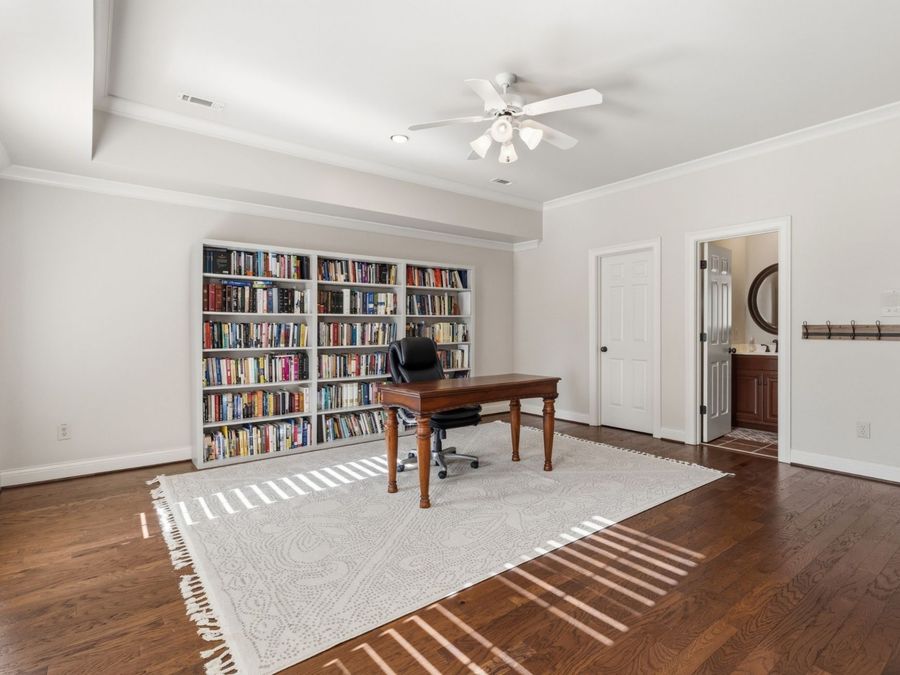 Property Image 38