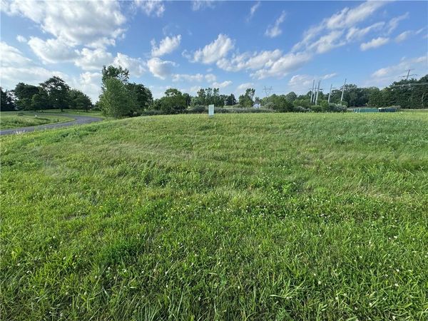 Lot 12 Crosswinds Rd, New Castle, PA 16102