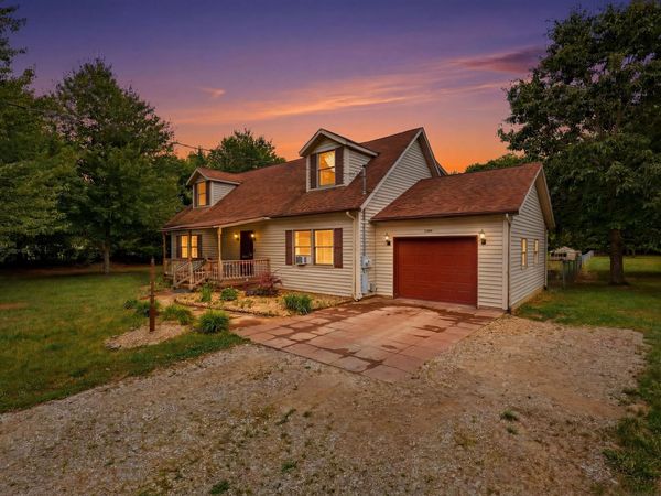 5850 E Napier Avenue, Benton Harbor, MI 49022