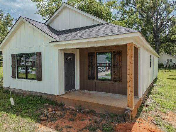916 N Cass St., Corinth, MS 38834