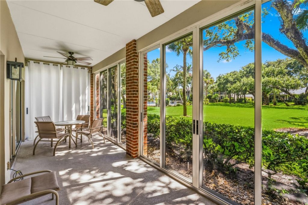 107 W Park Shores Circle, Unit 23W, Indian River Shores, FL 32963 Photo