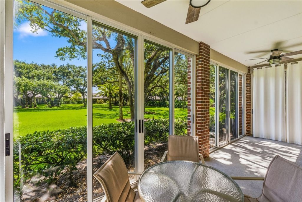 107 W Park Shores Circle, Unit 23W, Indian River Shores, FL 32963 Photo