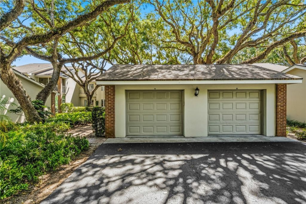 107 W Park Shores Circle, Unit 23W, Indian River Shores, FL 32963 Photo