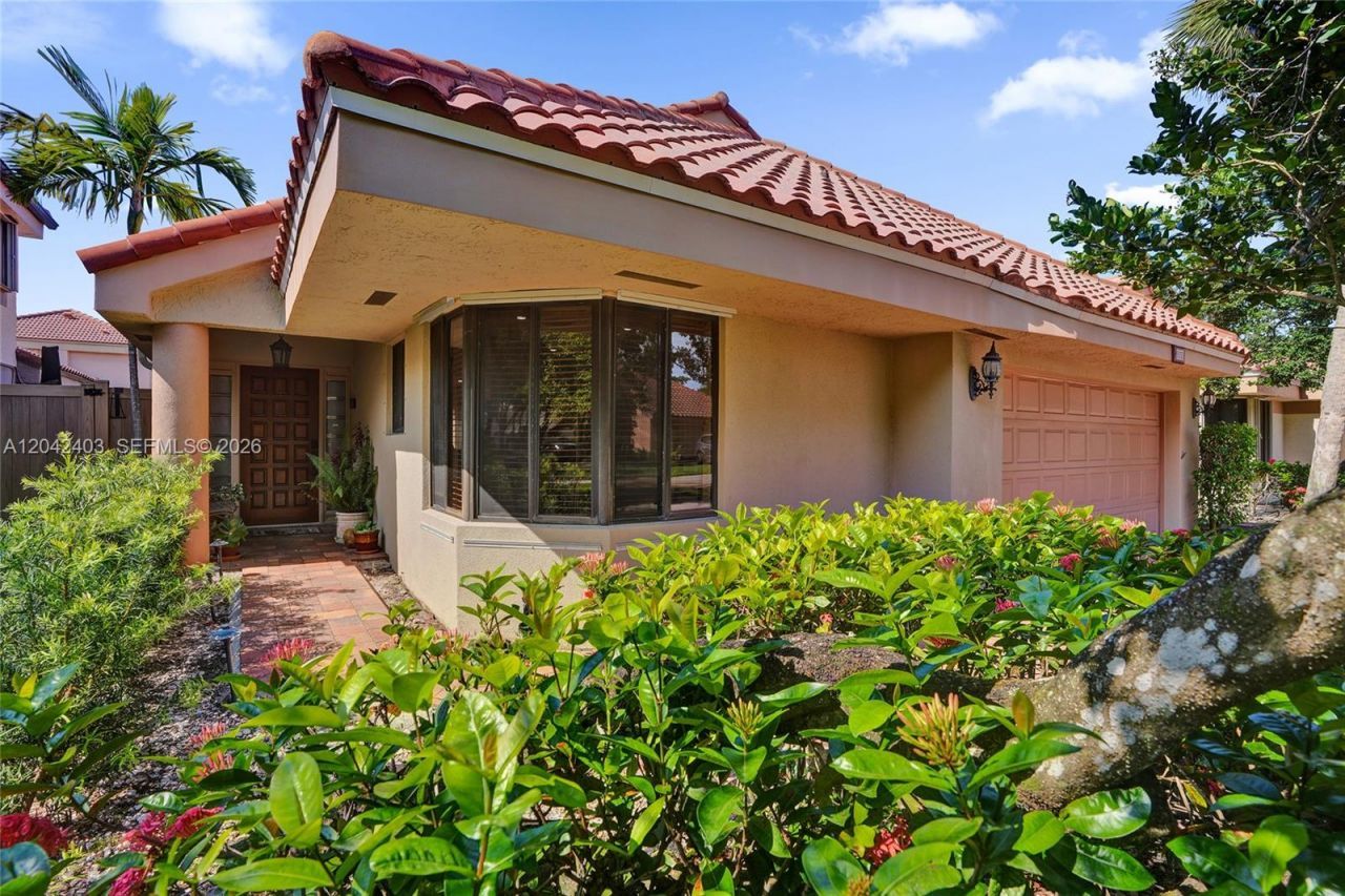 9355 NW 18th Pl, Plantation, FL 33322 Photo