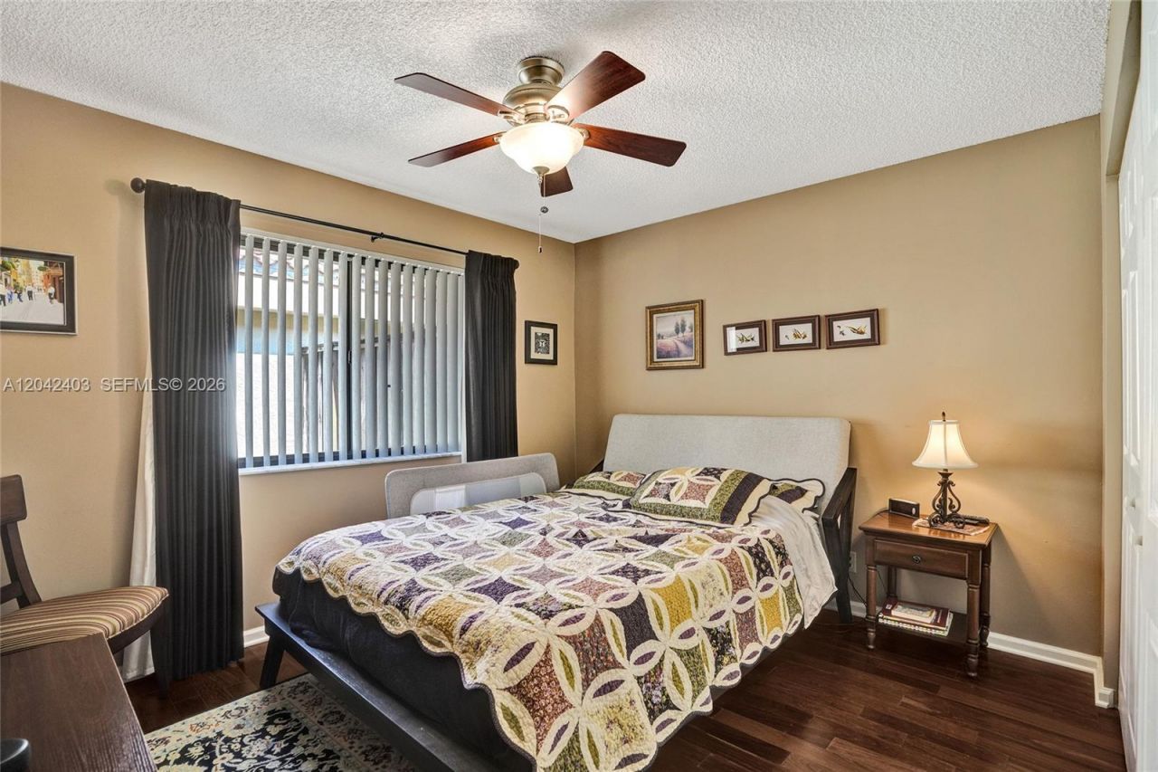 9355 NW 18th Pl, Plantation, FL 33322 Photo