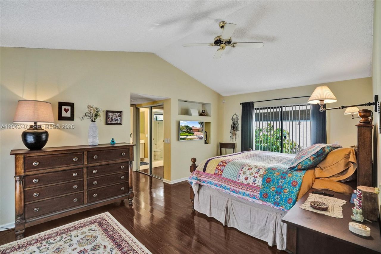 9355 NW 18th Pl, Plantation, FL 33322 Photo