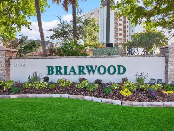 9101 W Sample Rd , Unit 306, Coral Springs, FL 33065