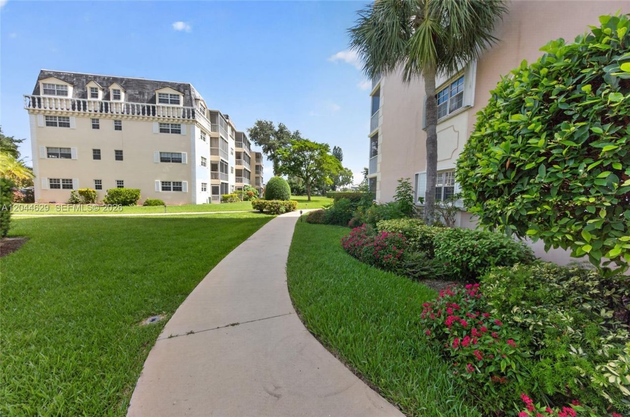 9101 W Sample Rd , Unit 306, Coral Springs, FL 33065 Photo
