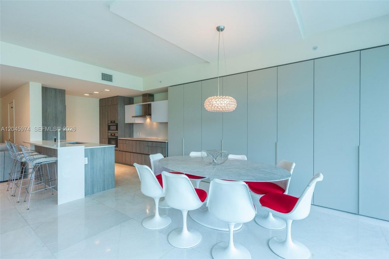 360 Ocean Dr, Unit 205S, Key Biscayne, FL 33149 Photo