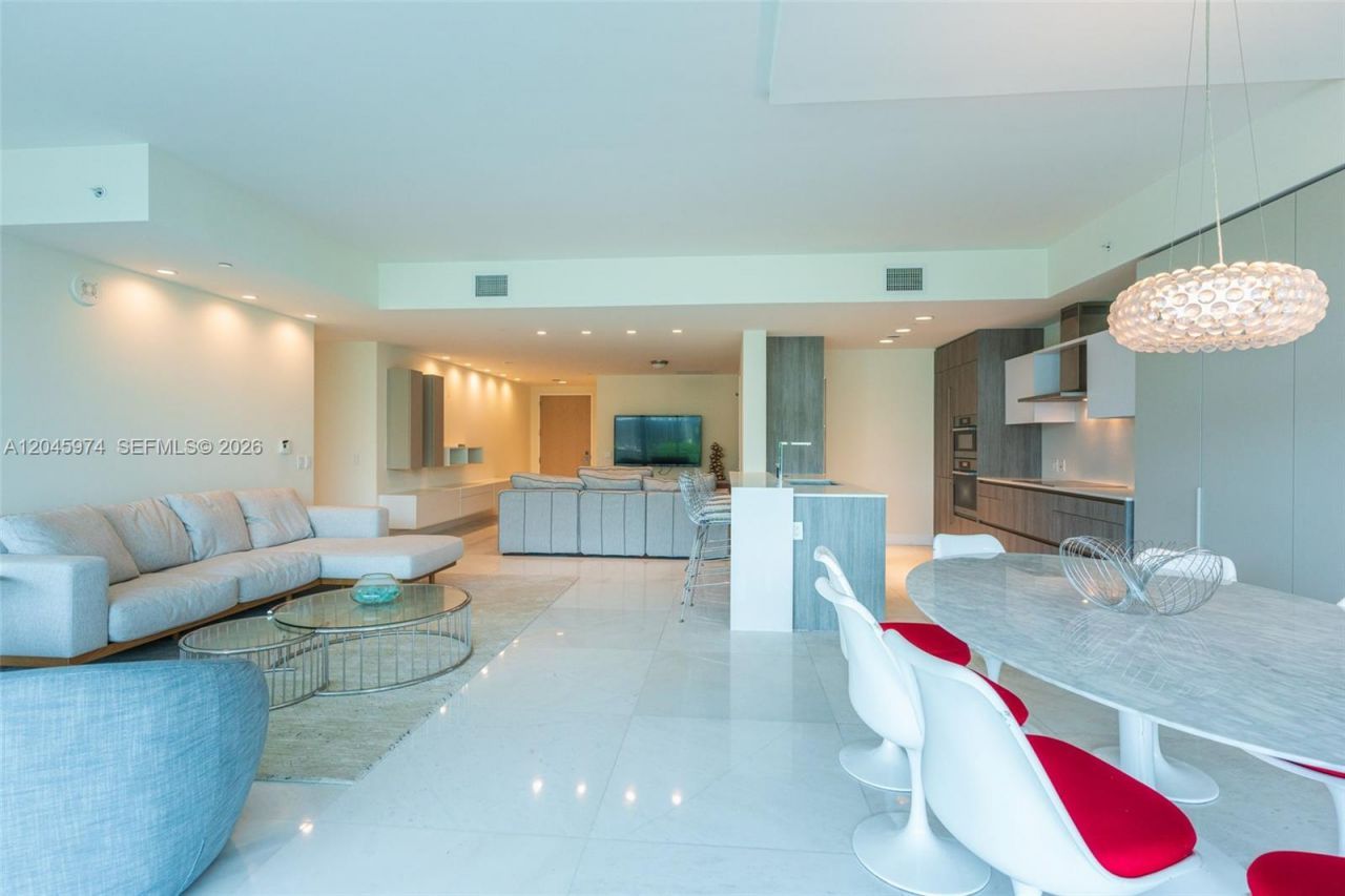 360 Ocean Dr, Unit 205S, Key Biscayne, FL 33149 Photo