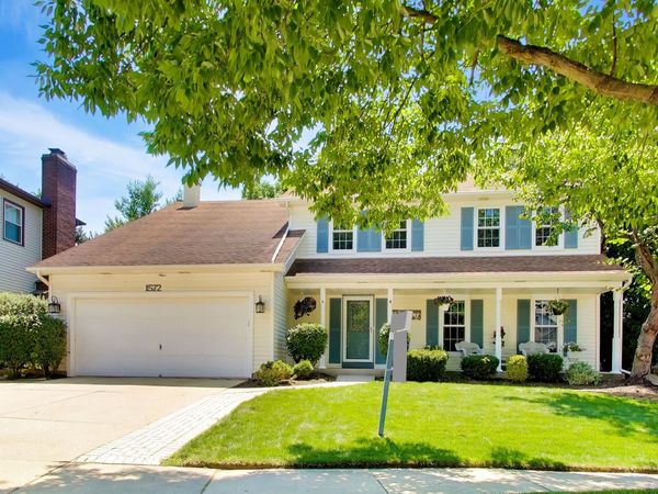 1572 Marquette Avenue, Naperville, IL 60565