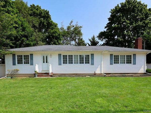 305 Nielson Street, Dix Hills, NY 11746