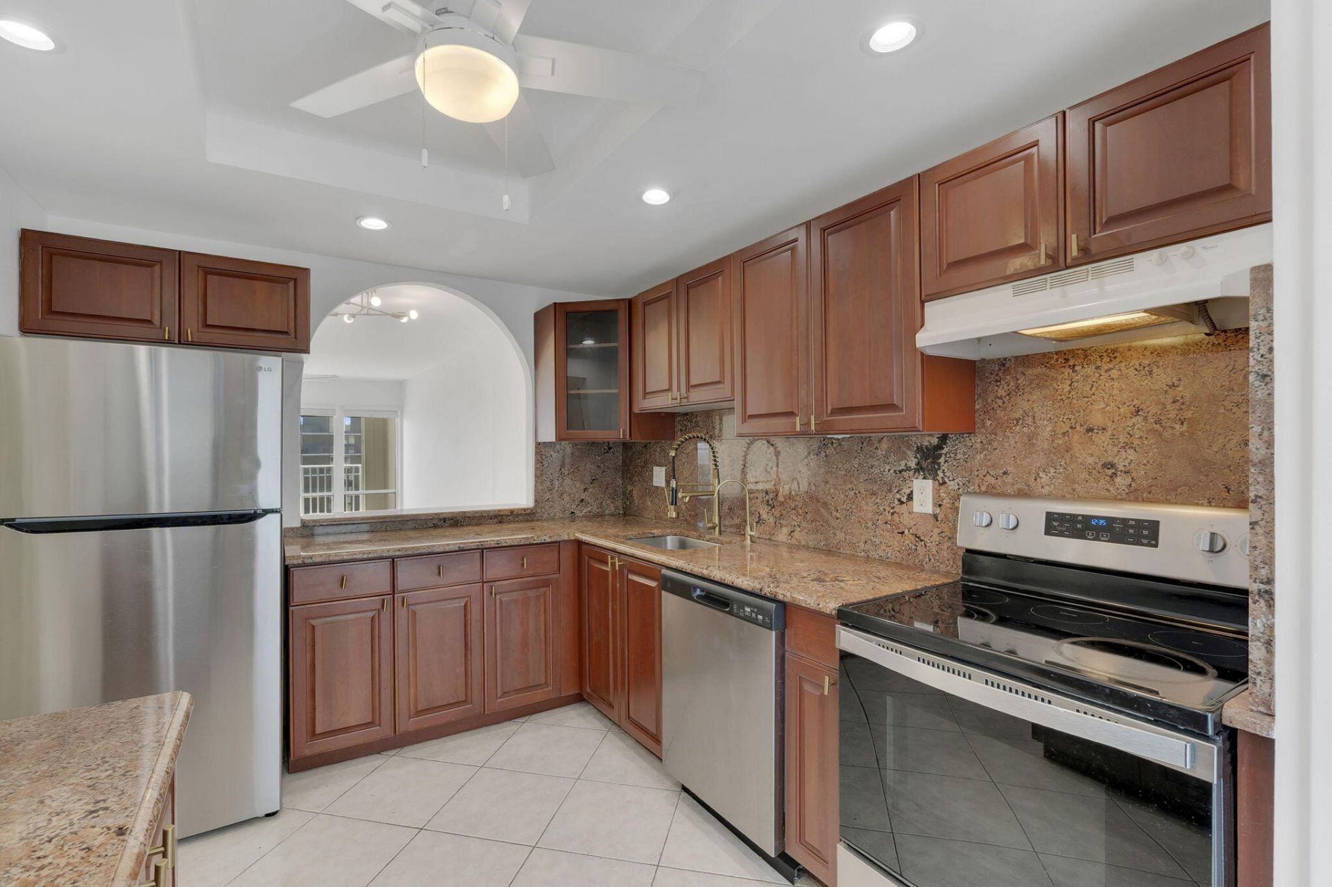 750 N Ocean Boulevard, Unit 1904, Pompano Beach, FL 33062 Photo