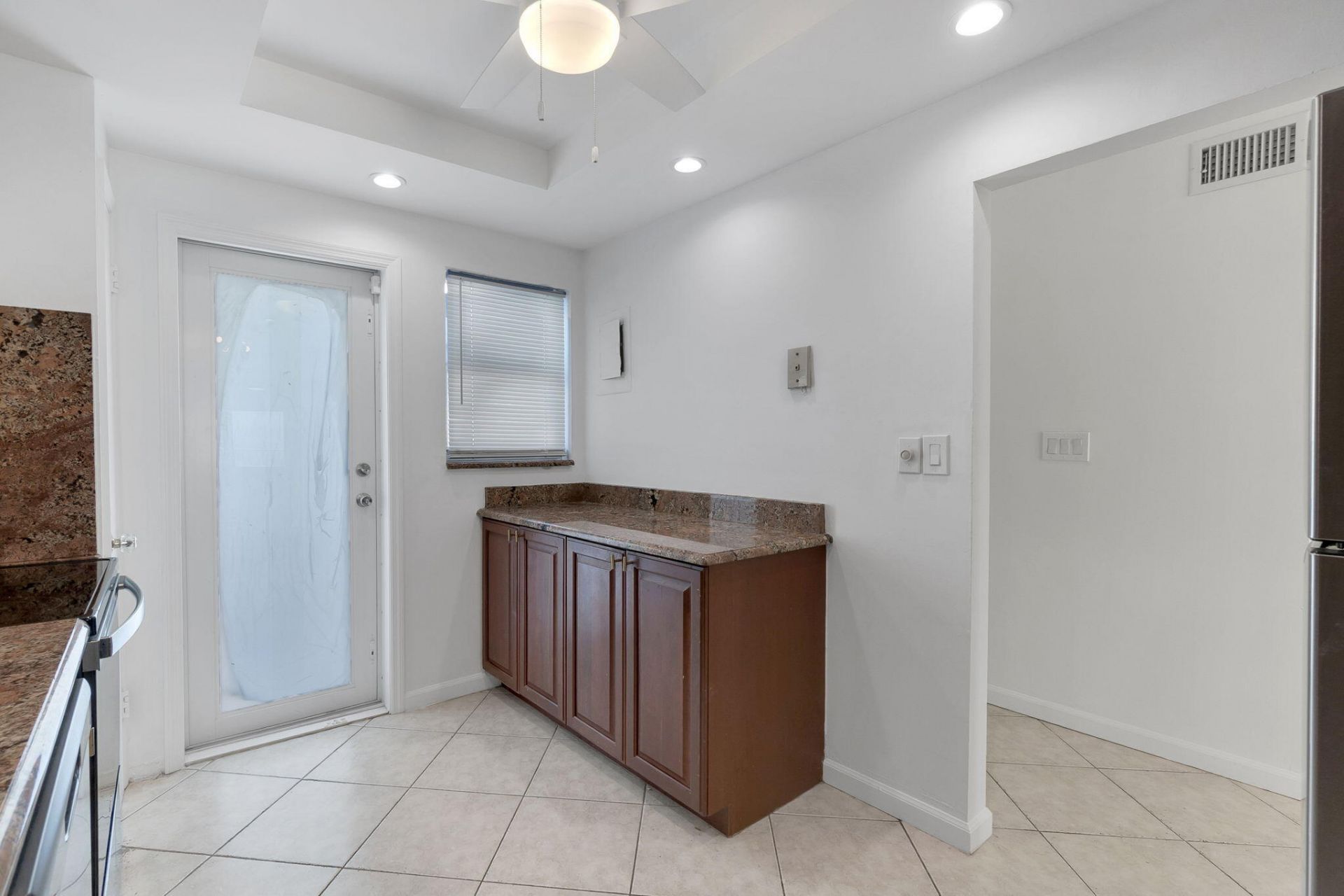 750 N Ocean Boulevard, Unit 1904, Pompano Beach, FL 33062 Photo