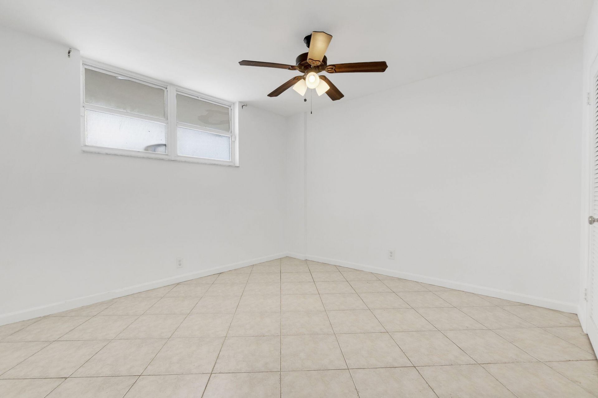 750 N Ocean Boulevard, Unit 1904, Pompano Beach, FL 33062 Photo