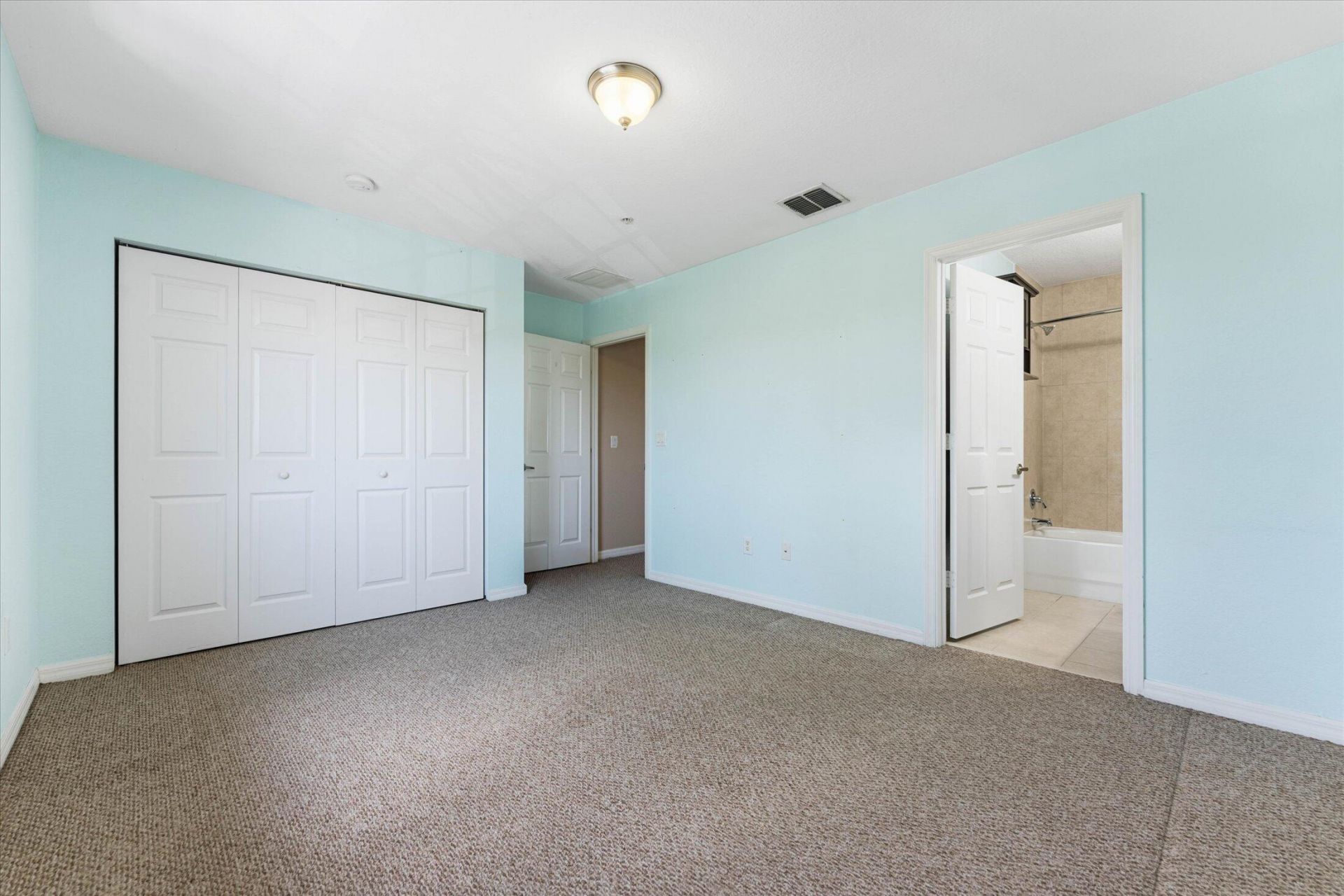 131 NW 2nd Avenue, Unit 3, Hallandale, FL 33009 Photo