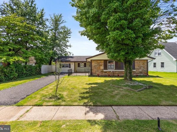 77 ELDERBERRY LANE, WILLINGBORO, NJ 08046
