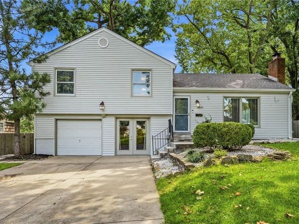 6809 Hadley Street, Overland Park, KS 66204