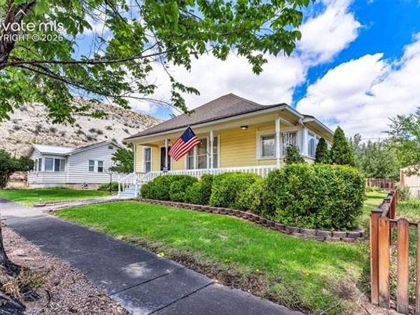 425 Pine Avenue, Canon City, CO 81212