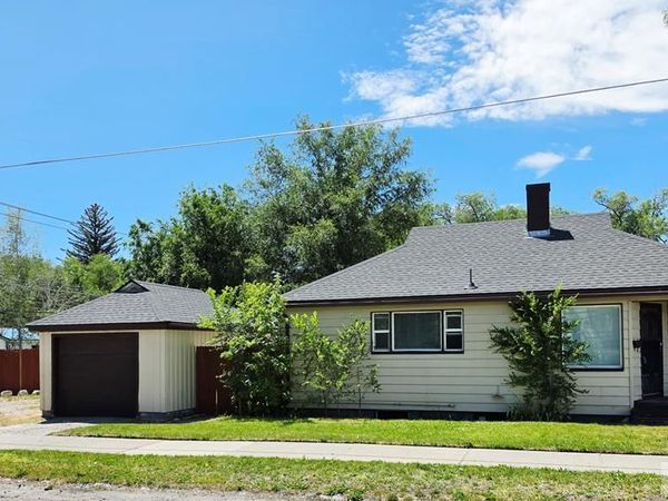 1710 Higbee Avenue, IDAHO FALLS, ID 83404