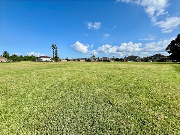 416 JOLLIET Court, LaPlace, LA 70068
