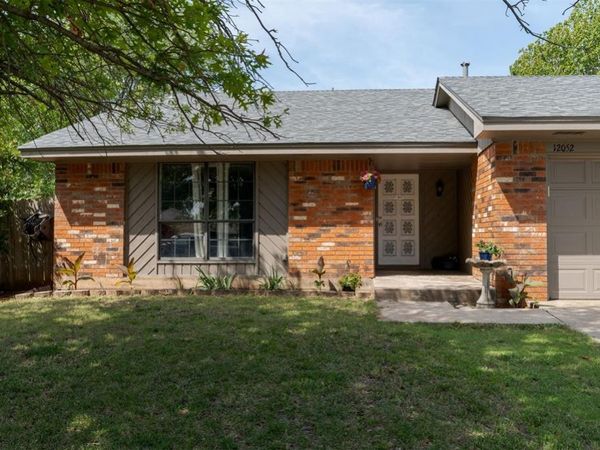 12052 Czech Hall Circle, Yukon, OK 73099