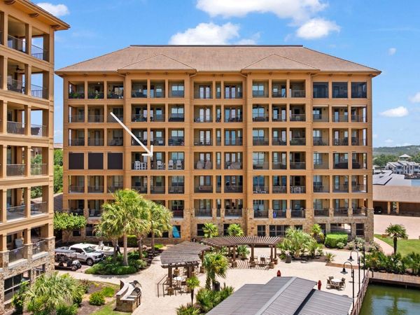 101 West Bank, Unit 33, Horseshoe Bay, TX 78657