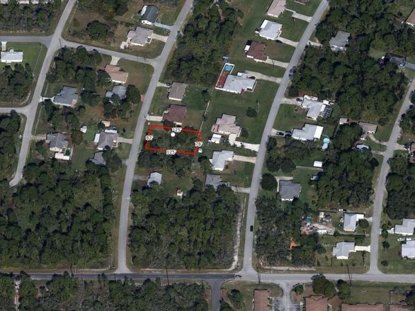 300 LEMANS DRIVE , SEBRING, FL 33872