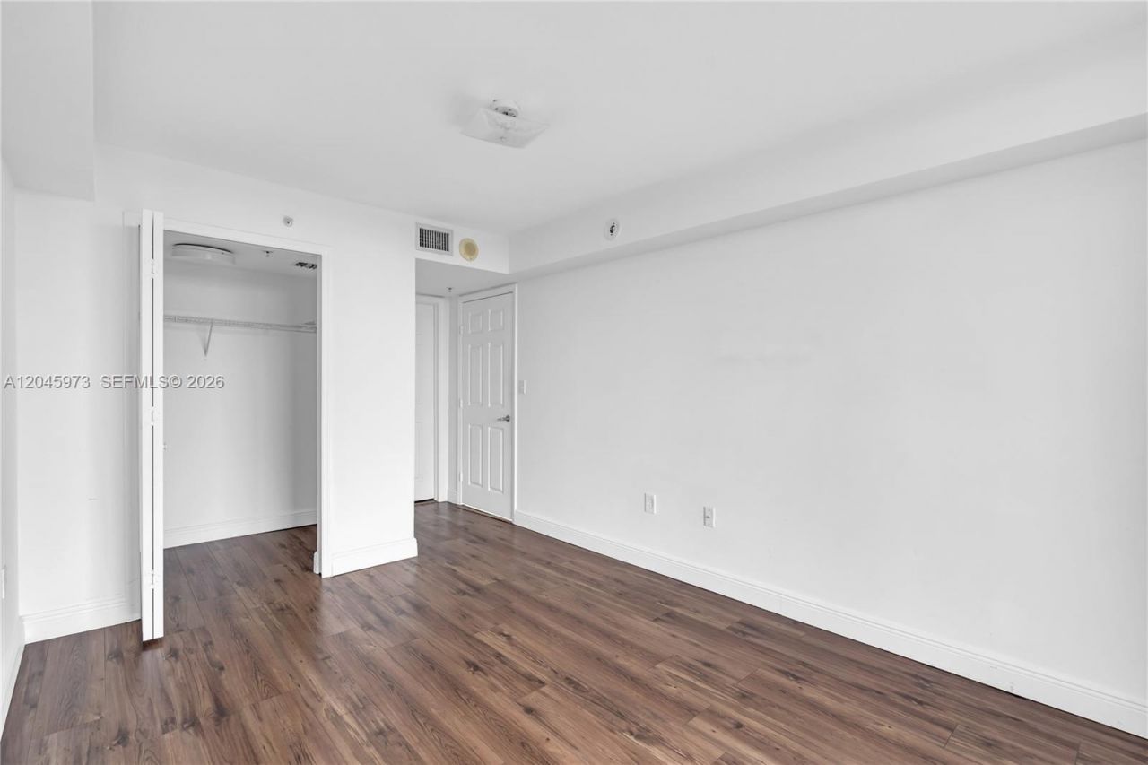 1690 SW 27th Ave , Unit 608, Miami, FL 33145 Photo