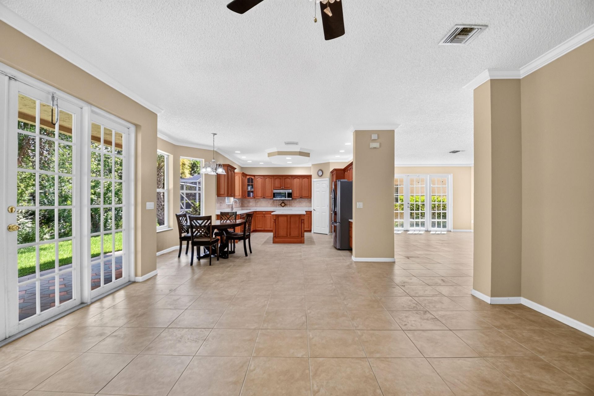 2520 Glendale Place, Royal Palm Beach, FL 33411 Photo