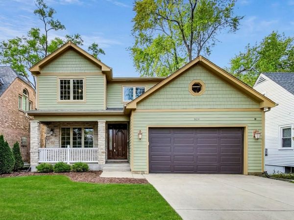 Arlington Heights, IL 60004