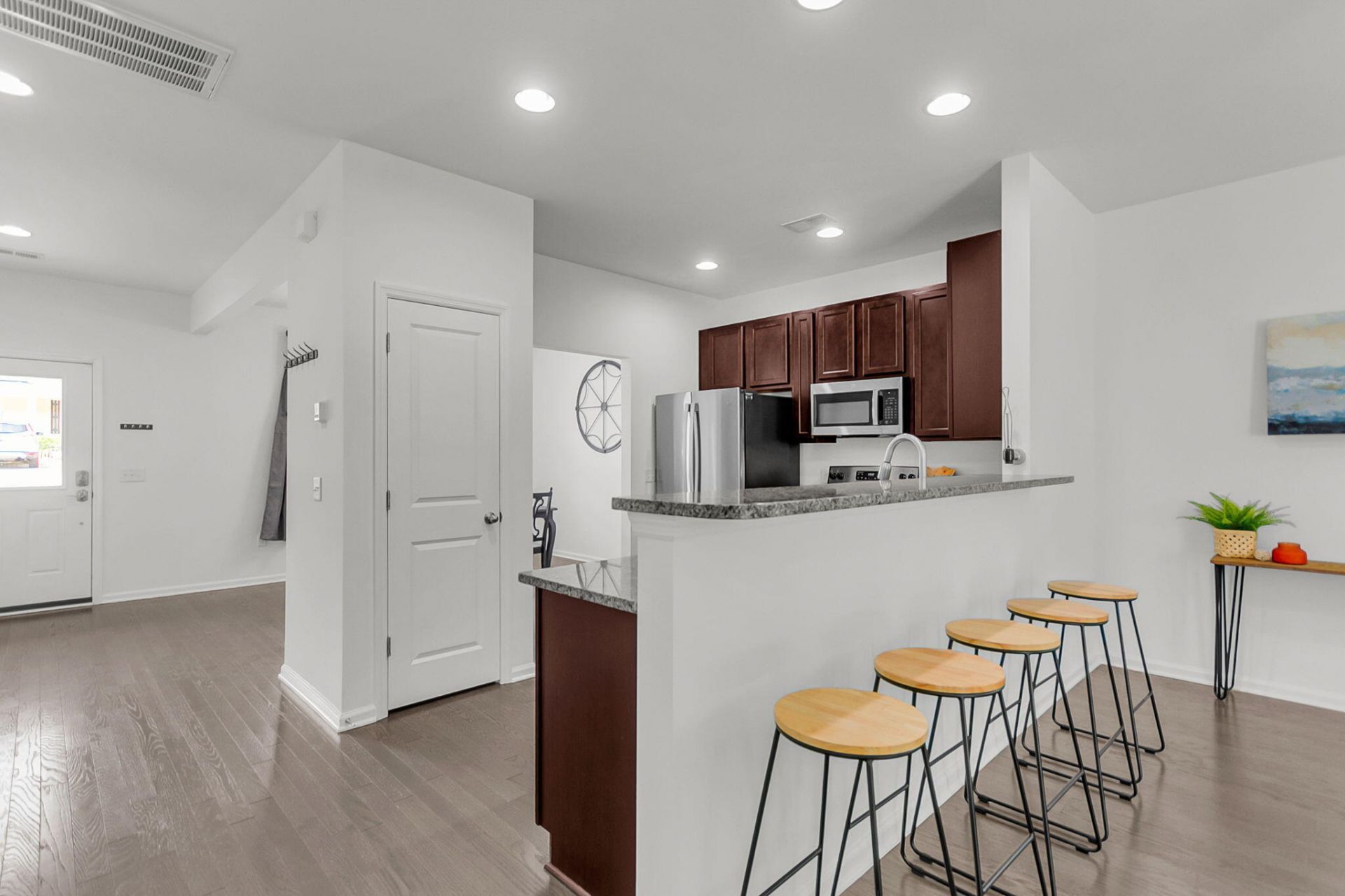 9101 Parlor Drive Photo 15