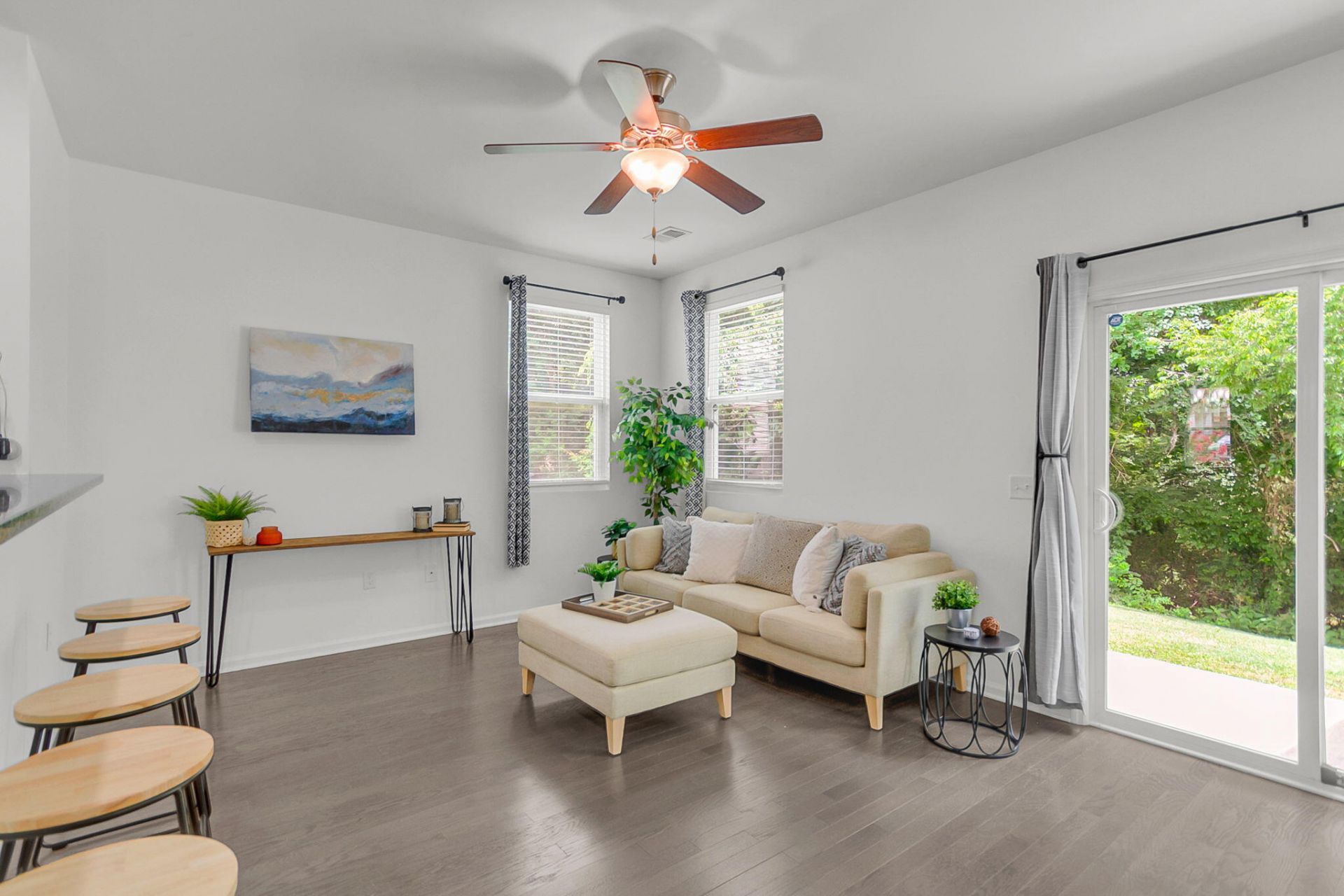 9101 Parlor Drive Photo 16